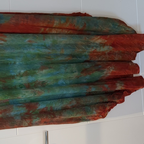 1X/2X Conjuring Silk Tie Dye Dress - Picture 6 of 8